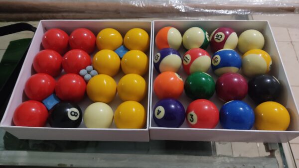 pool table balls-collection-for-pool-table-2